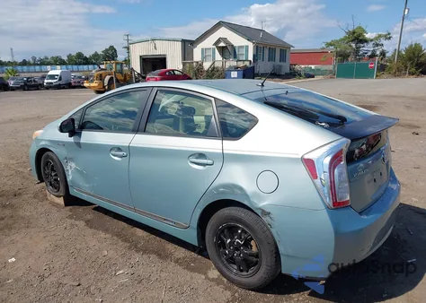 2014 Toyota Prius Two z USA, uszkodzony, nr VIN JTDKN3DU5E1739097